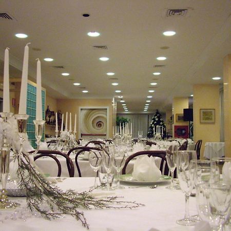Hotel Acerboli Rimini Bagian luar foto