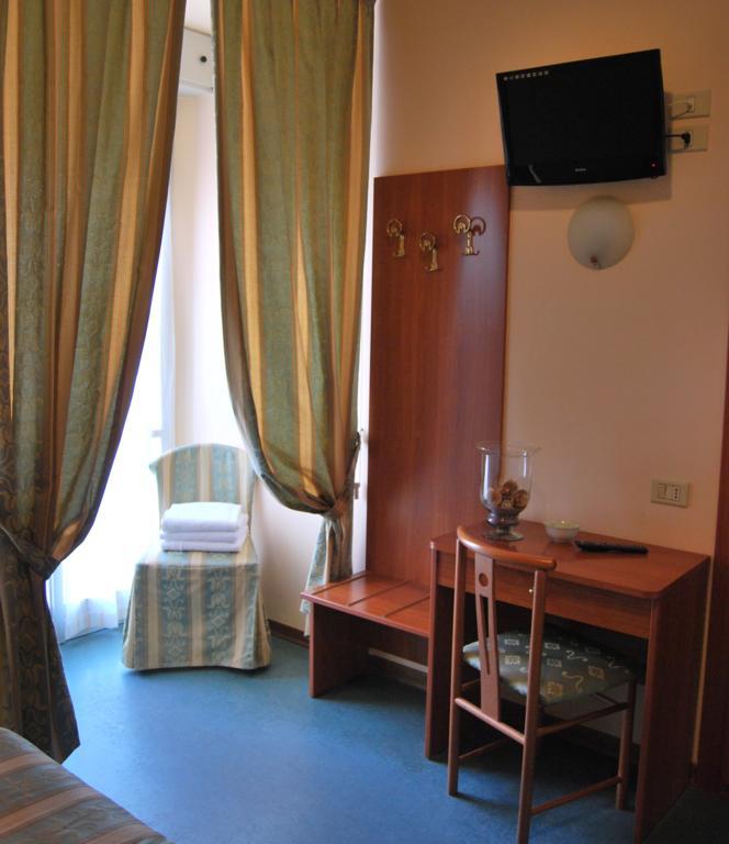 Hotel Acerboli Rimini Ruang foto