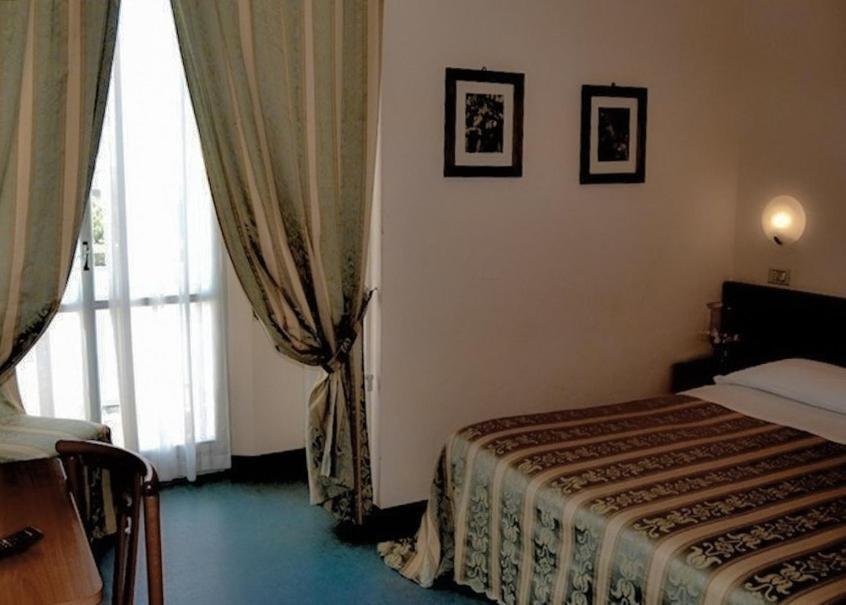 Hotel Acerboli Rimini Bagian luar foto