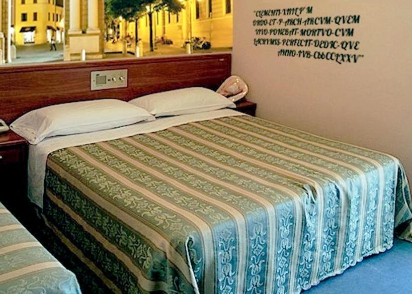 Hotel Acerboli Rimini Bagian luar foto