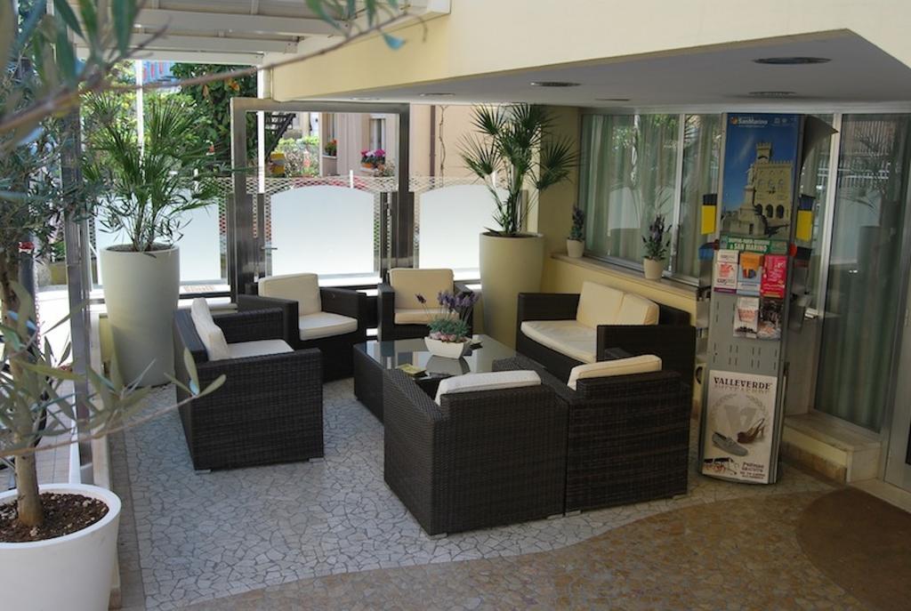 Hotel Acerboli Rimini Bagian luar foto